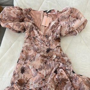 Missguided floral puff sleeve dress size 0